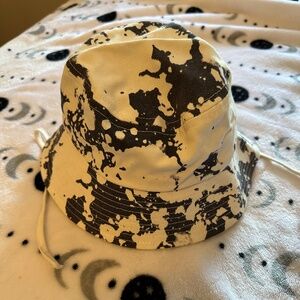 Marble Bucket Hat